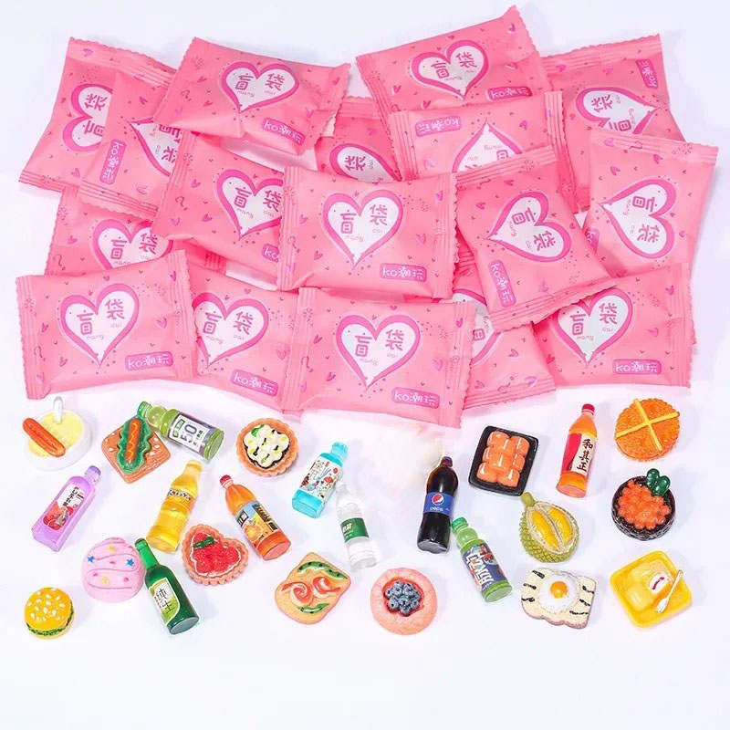 Food Like Snacks - ของเล่นจำลองอาหารจิ๋วแบบสุ่ม ของเล่นโมเดลขนาดเล็ก ของเล่นจำลองขนมขบเคี้ยว ซุปเปอร์มาร์เก็ต เครื่องดื่ม ขวดไวน์